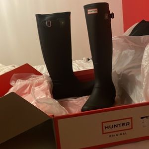 Hunter Tall Rain Boots- Black